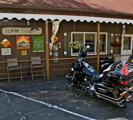 Alpine Inn Little Switzerland Ngoại thất bức ảnh
