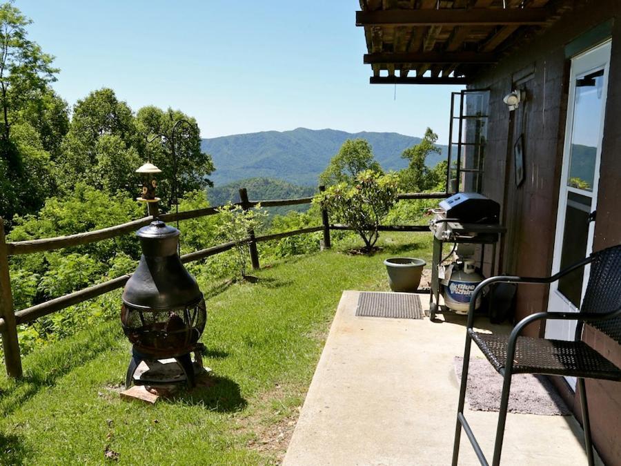 Alpine Inn Little Switzerland Ngoại thất bức ảnh