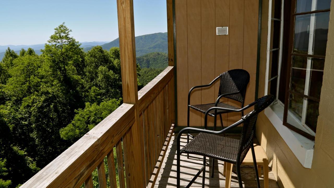 Alpine Inn Little Switzerland Ngoại thất bức ảnh