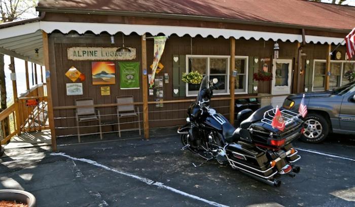 Alpine Inn Little Switzerland Ngoại thất bức ảnh