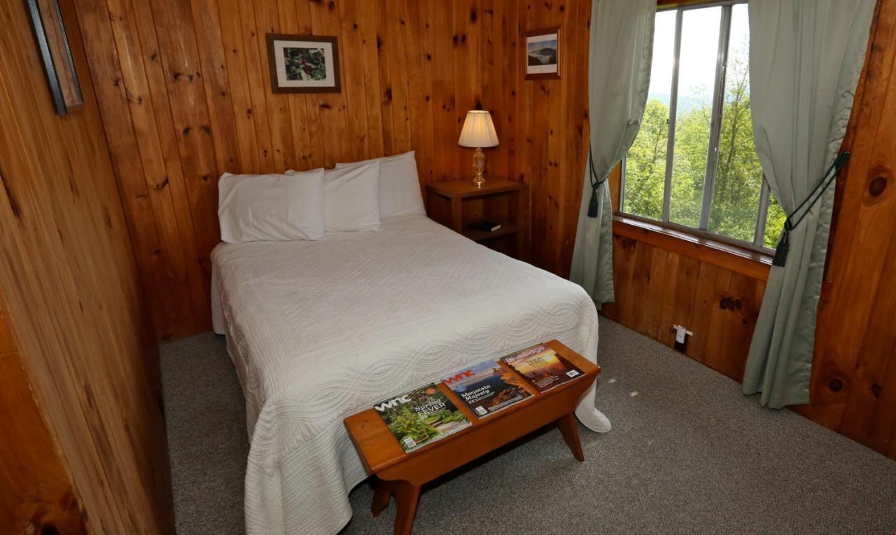 Alpine Inn Little Switzerland Ngoại thất bức ảnh